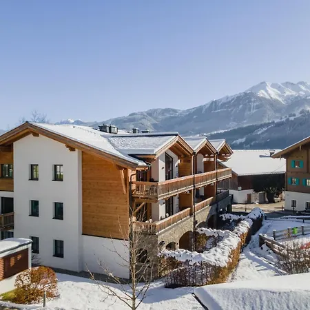 Tauern Mitterwirt 121 アパート *